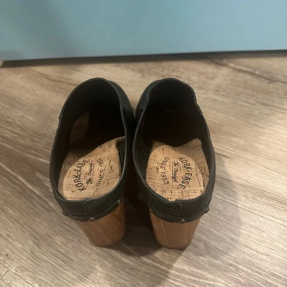 Kork ease studded black leather clog 8 - Picture 4 of 6